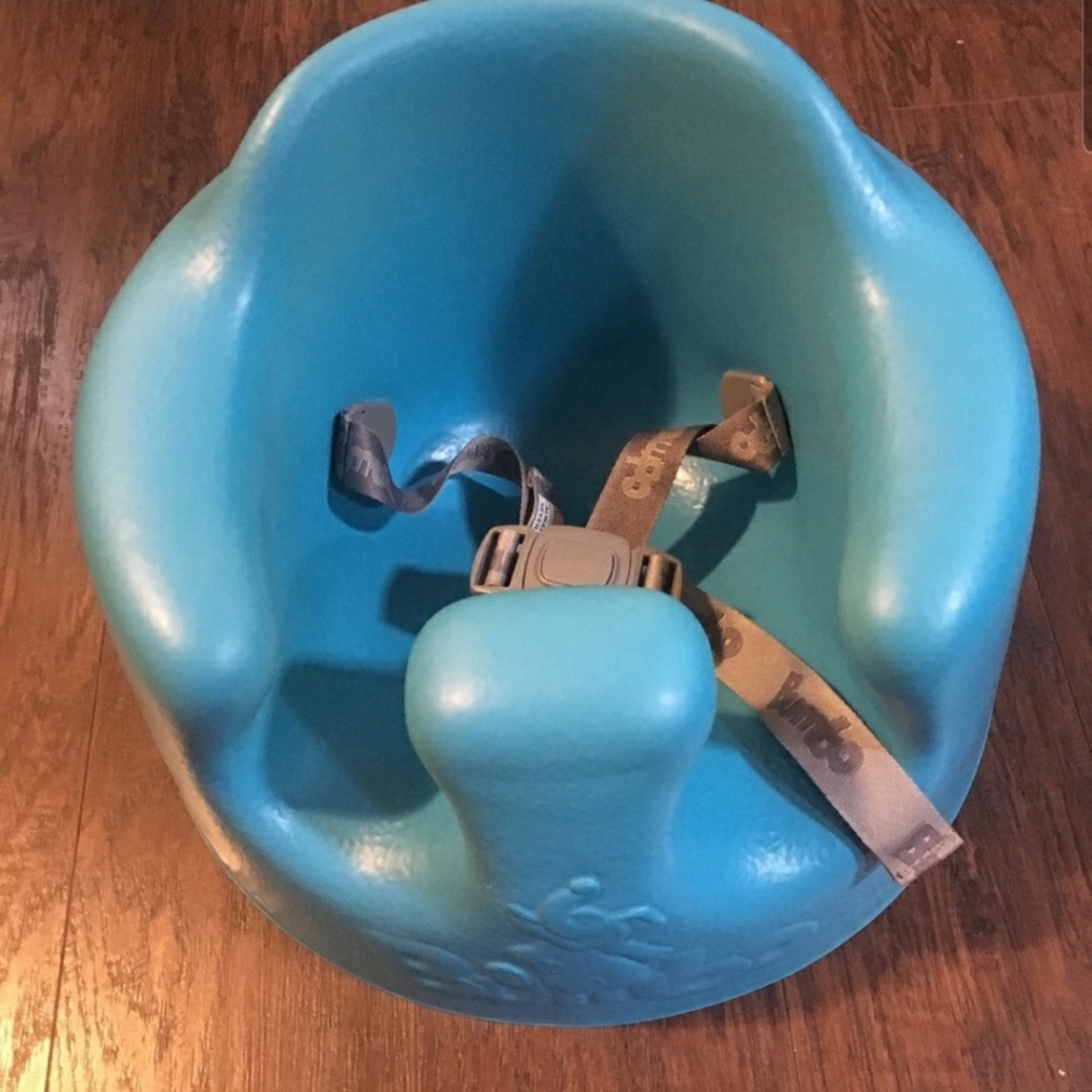 Bumbo seat